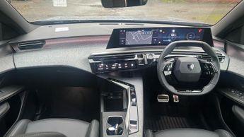 Peugeot 3008 73kWh GT SUV 5dr Electric Auto (210 ps)