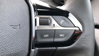 Peugeot 2008 50kWh Allure SUV 5dr Electric Auto (7kW Charger) (136 ps)