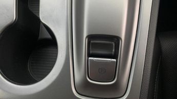 Hyundai Kona 64kWh Ultimate SUV 5dr Electric Auto (10.5kW Charger) (204 ps)