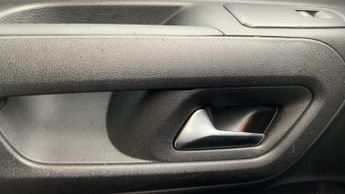 Citroen Berlingo 52kWh PLUS M Auto 5dr (7.4kW Charger)