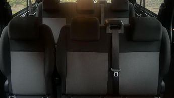 Vauxhall Vivaro Life Electric 50kWh Combi MPV 5dr Electric Auto LWB (9 Seat, 7.4kW Charger) (1