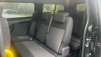 Vauxhall Vivaro Life Electric 50kWh Combi MPV 5dr Electric Auto LWB (9 Seat, 7.4kW Charger) (1