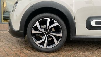 Citroen C3 1.2 PureTech Shine Plus Hatchback 5dr Petrol EAT6 Euro 6 (s/s) (