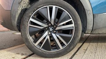 Peugeot 3008 SUV 1.2 PureTech GT Premium SUV 5dr Petrol EAT Euro 6 (s/s) (130 ps)