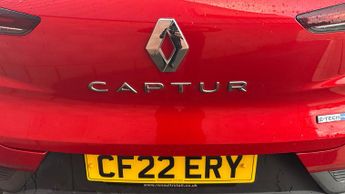 Renault Captur 1.6 E-TECH Iconic Edition SUV 5dr Petrol Hybrid Auto Euro 6 (s/s