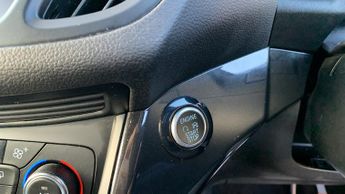 Ford Kuga 1.5 TDCi ST-Line SUV 5dr Diesel Powershift Euro 6 (s/s) (120 ps)