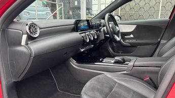 Mercedes-benz A Class 1.3 A200 AMG Line Edition (Executive) Hatchback 5dr Petrol 7G-DC