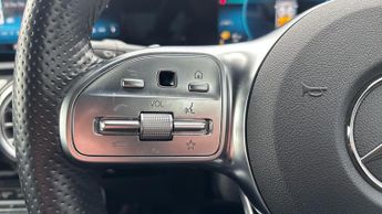 Mercedes-benz A Class 1.3 A200 AMG Line Edition (Executive) Hatchback 5dr Petrol 7G-DC