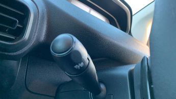 Peugeot Partner 800 52kWh Professional Standard Panel Van Auto SWB 5dr (7.4kW Ch