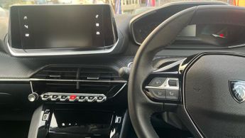 Peugeot 208 50kWh E-Style Hatchback 5dr Electric Auto (7.4kW Charger) (136 p