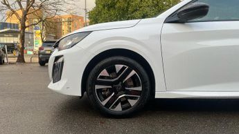 Peugeot 208 50kWh E-Style Hatchback 5dr Electric Auto (7.4kW Charger) (136 p