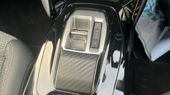 Peugeot 208 50kWh E-Style Hatchback 5dr Electric Auto (7.4kW Charger) (136 p