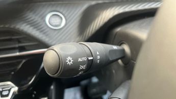 Peugeot 208 50kWh E-Style Hatchback 5dr Electric Auto (7.4kW Charger) (136 p