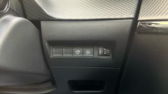 Peugeot 208 50kWh E-Style Hatchback 5dr Electric Auto (7.4kW Charger) (136 p