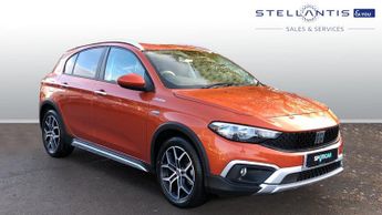 Fiat Tipo 1.5 FireFly Turbo MHEV Cross Hatchback 5dr Petrol DCT Euro 6 (s/