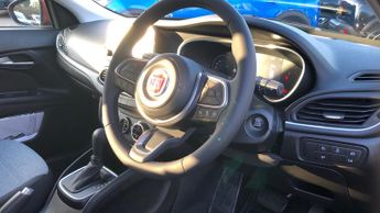 Fiat Tipo 1.5 FireFly Turbo MHEV Cross Hatchback 5dr Petrol DCT Euro 6 (s/