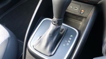 Fiat Tipo 1.5 FireFly Turbo MHEV Cross Hatchback 5dr Petrol DCT Euro 6 (s/