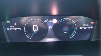 Peugeot 2008 1.2 HYBRID Allure SUV 5dr Petrol Hybrid e-DSC6 Euro 6 (s/s) (136