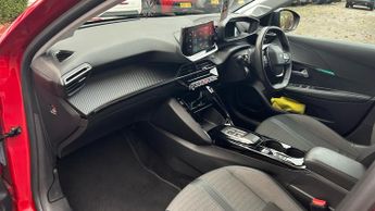 Peugeot 208 1.2 PureTech Allure Premium Hatchback 5dr Petrol EAT Euro 6 (s/s