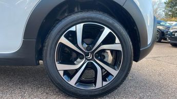 Citroen C3 1.2 PureTech Elle Hatchback 5dr Petrol EAT6 Euro 6 (s/s) (110 ps