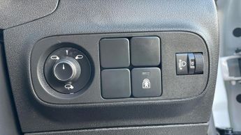 Citroen C3 1.2 PureTech Elle Hatchback 5dr Petrol EAT6 Euro 6 (s/s) (110 ps