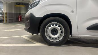 Peugeot Partner 750 52kWh Professional Long Panel Van 6dr Electric Auto LWB (7.4