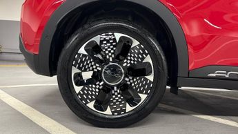 Fiat 600 1.2 MHEV La Prima e-DCT Euro 6 (s/s) 5dr