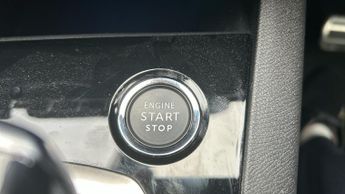 Peugeot 3008 SUV 1.6 13.2kWh GT SUV 5dr Petrol Plug-in Hybrid e-EAT 4WD Euro 6 (s