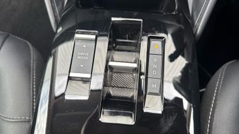 Citroen C4 1.2 PureTech Shine Plus Hatchback 5dr Petrol EAT8 Euro 6 (s/s) (