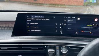 Peugeot 3008 73kWh GT SUV 5dr Electric Auto (210 ps)