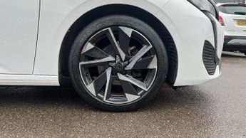 Peugeot 308 1.2 PureTech Allure Premium Hatchback 5dr Petrol EAT Euro 6 (s/s