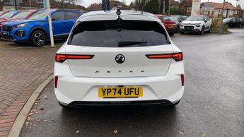 Vauxhall Astra 1.5 Turbo D Ultimate Hatchback 5dr Diesel Auto Euro 6 (s/s) (130