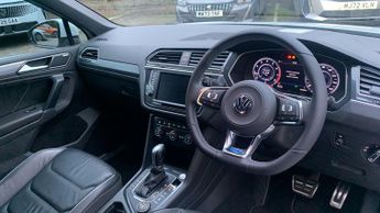 Volkswagen Tiguan 2.0 TSI BlueMotion Tech R-Line SUV 5dr Petrol DSG 4Motion Euro 6
