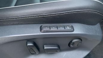 Volkswagen Tiguan 2.0 TSI BlueMotion Tech R-Line SUV 5dr Petrol DSG 4Motion Euro 6