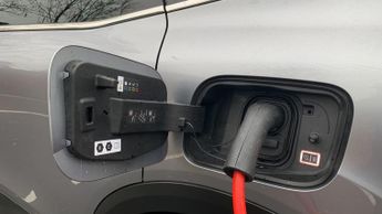 Citroen C4 X 50kWh Shine Fastback 4dr Electric Auto (7.4kW Charger) (136 ps)