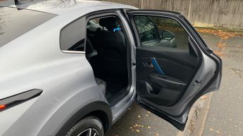 Citroen C4 X 50kWh Shine Fastback 4dr Electric Auto (7.4kW Charger) (136 ps)