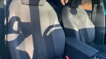 Peugeot 308 54kWh GT Auto 5dr