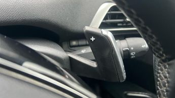 Peugeot 3008 SUV 1.6 13.2kWh Allure Premium + SUV 5dr Petrol Plug-in Hybrid e-EAT