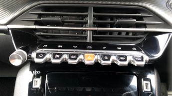 Peugeot 208 1.2 PureTech GT Hatchback 5dr Petrol EAT Euro 6 (s/s) (130 ps)