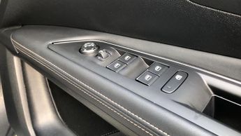 Peugeot 3008 SUV 1.6 13.2kWh GT SUV 5dr Petrol Plug-in Hybrid e-EAT Euro 6 (s/s) 