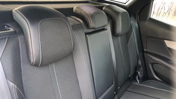 Peugeot 3008 SUV 1.6 13.2kWh GT SUV 5dr Petrol Plug-in Hybrid e-EAT Euro 6 (s/s) 