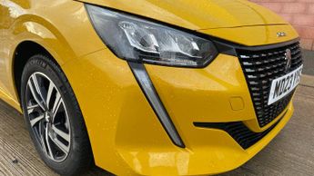Peugeot 208 1.2 PureTech Allure Premium + Hatchback 5dr Petrol EAT Euro 6 (s