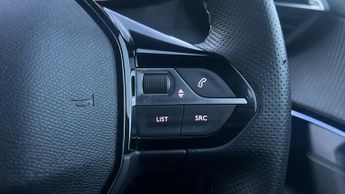 Peugeot 2008 50kWh GT SUV 5dr Electric Auto (7kW Charger) (136 ps)