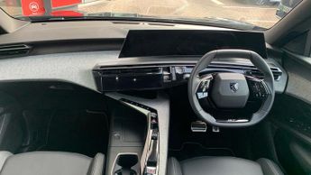 Peugeot 3008 73kWh GT SUV 5dr Electric Auto (210 ps)