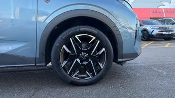 Peugeot 3008 SUV 1.2 HYBRID GT SUV 5dr Petrol Hybrid e-DSC6 Euro 6 (s/s) (136 ps)