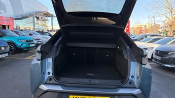 Peugeot 3008 SUV 1.2 HYBRID GT SUV 5dr Petrol Hybrid e-DSC6 Euro 6 (s/s) (136 ps)