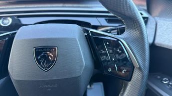 Peugeot 3008 SUV 1.2 HYBRID GT SUV 5dr Petrol Hybrid e-DSC6 Euro 6 (s/s) (136 ps)