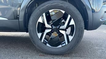 Peugeot 2008 1.2 HYBRID GT SUV 5dr Petrol Hybrid e-DSC6 Euro 6 (s/s) (136 ps)