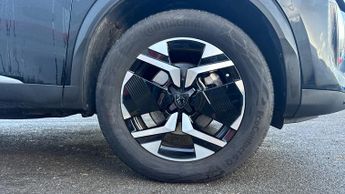 Peugeot 2008 1.2 HYBRID GT SUV 5dr Petrol Hybrid e-DSC6 Euro 6 (s/s) (136 ps)