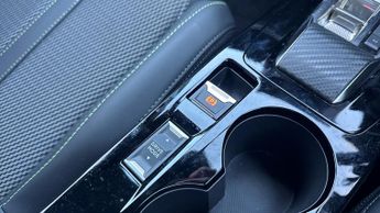 Peugeot 2008 1.2 HYBRID GT SUV 5dr Petrol Hybrid e-DSC6 Euro 6 (s/s) (136 ps)